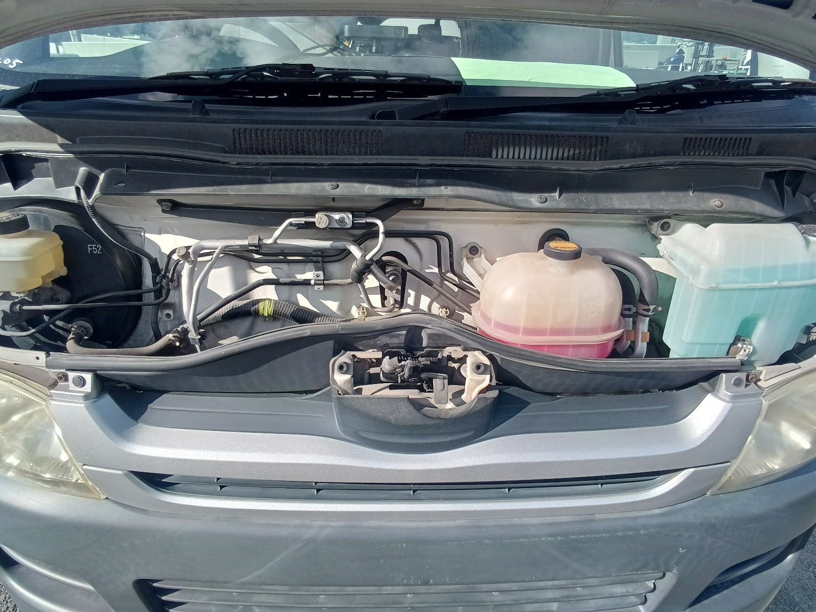 TRH200-0068149_20251118140956