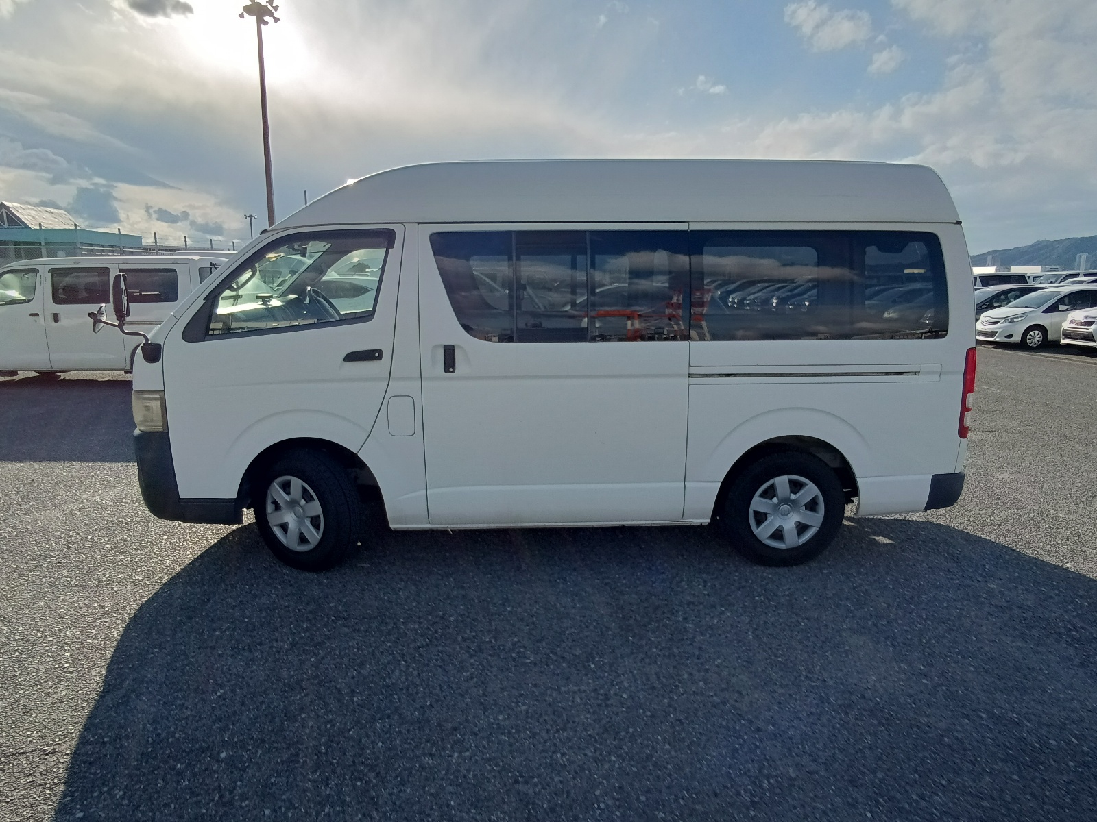 TRH200-0068149_20251118143844