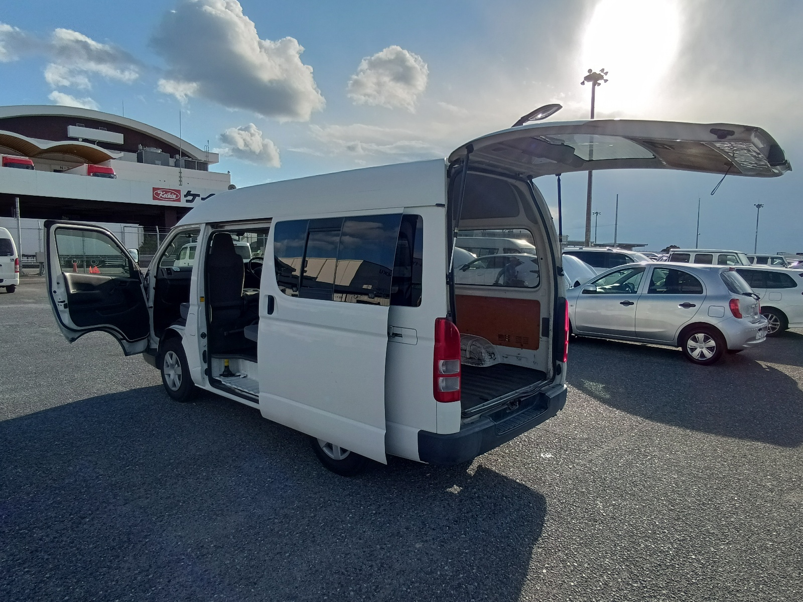 TRH200-0068149_20251118144100