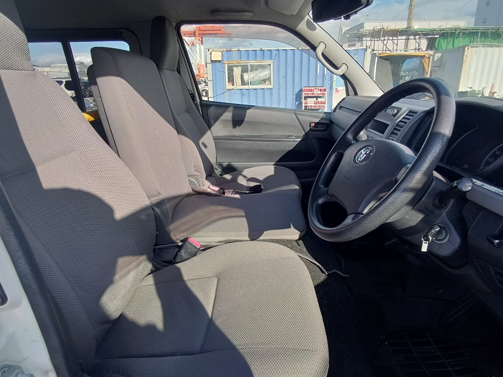 TRH200-0158288_20251118141411