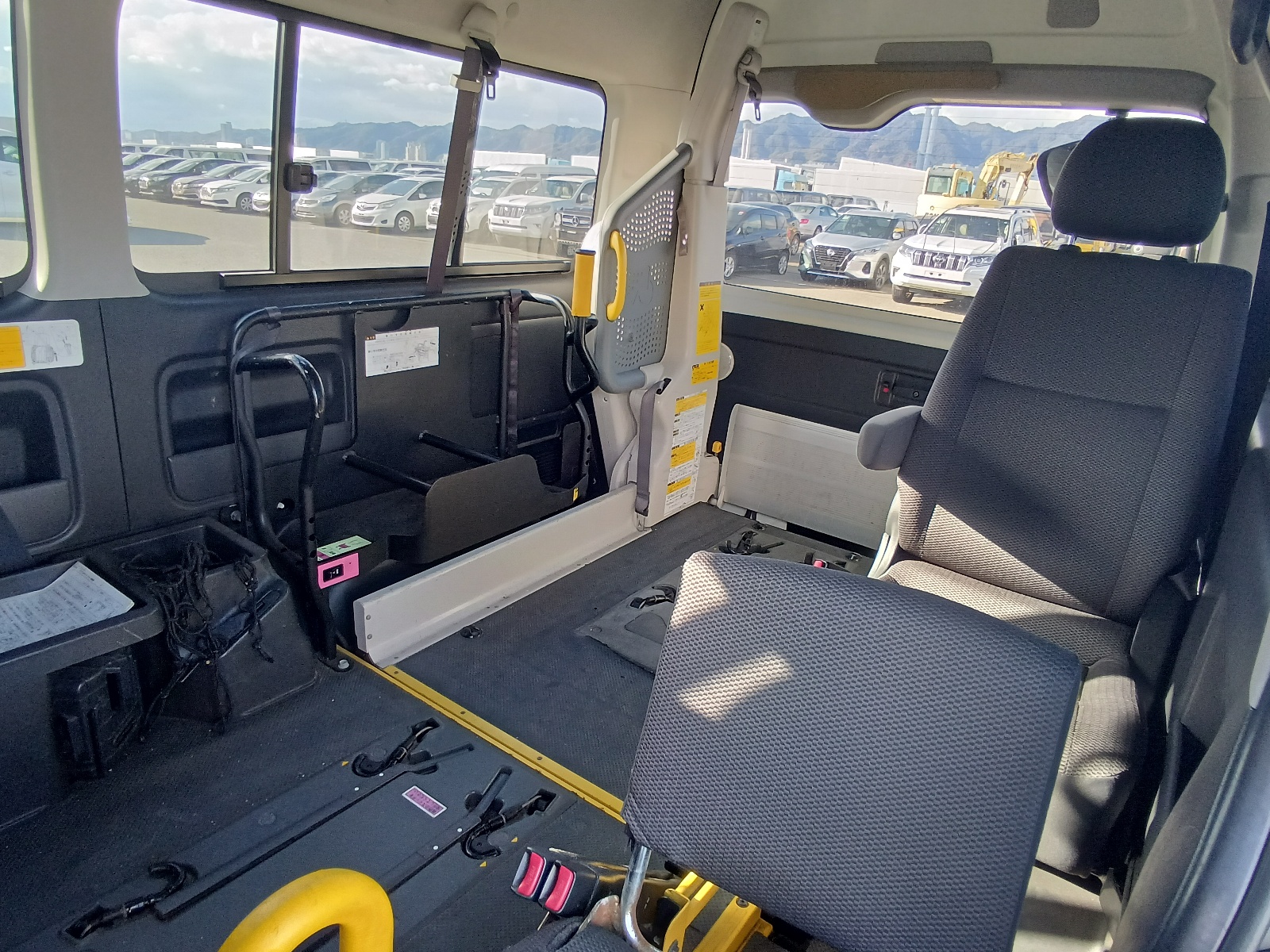 TRH200-0158288_20251118141458