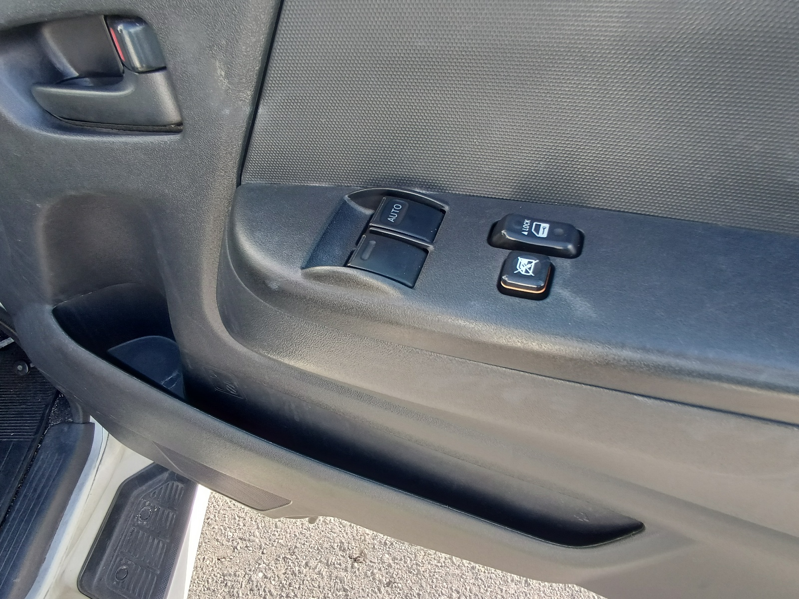 TRH200-0158288_20251118143441